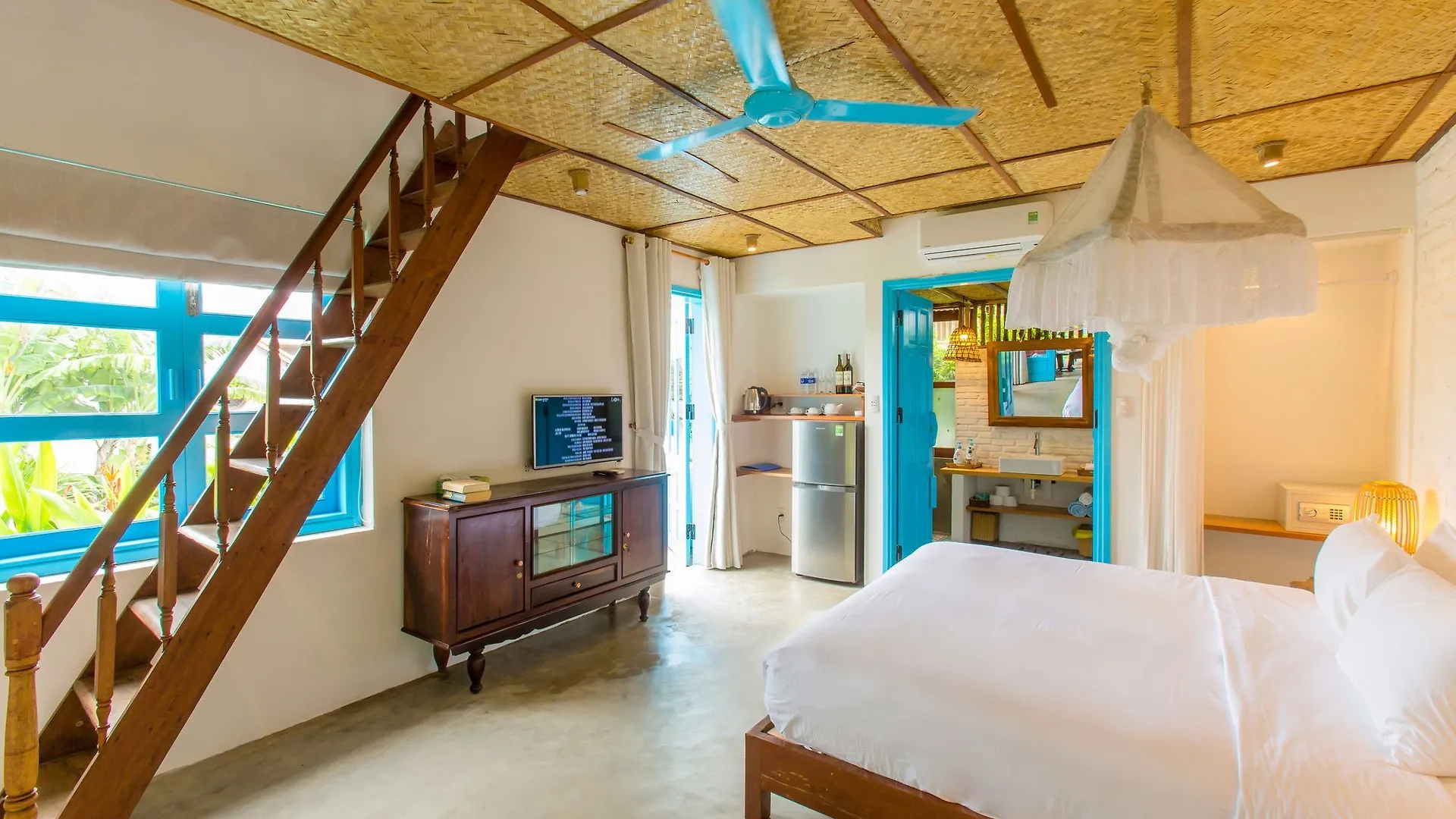 *** Hotel Life Beach Villa Hoi An Vietnam