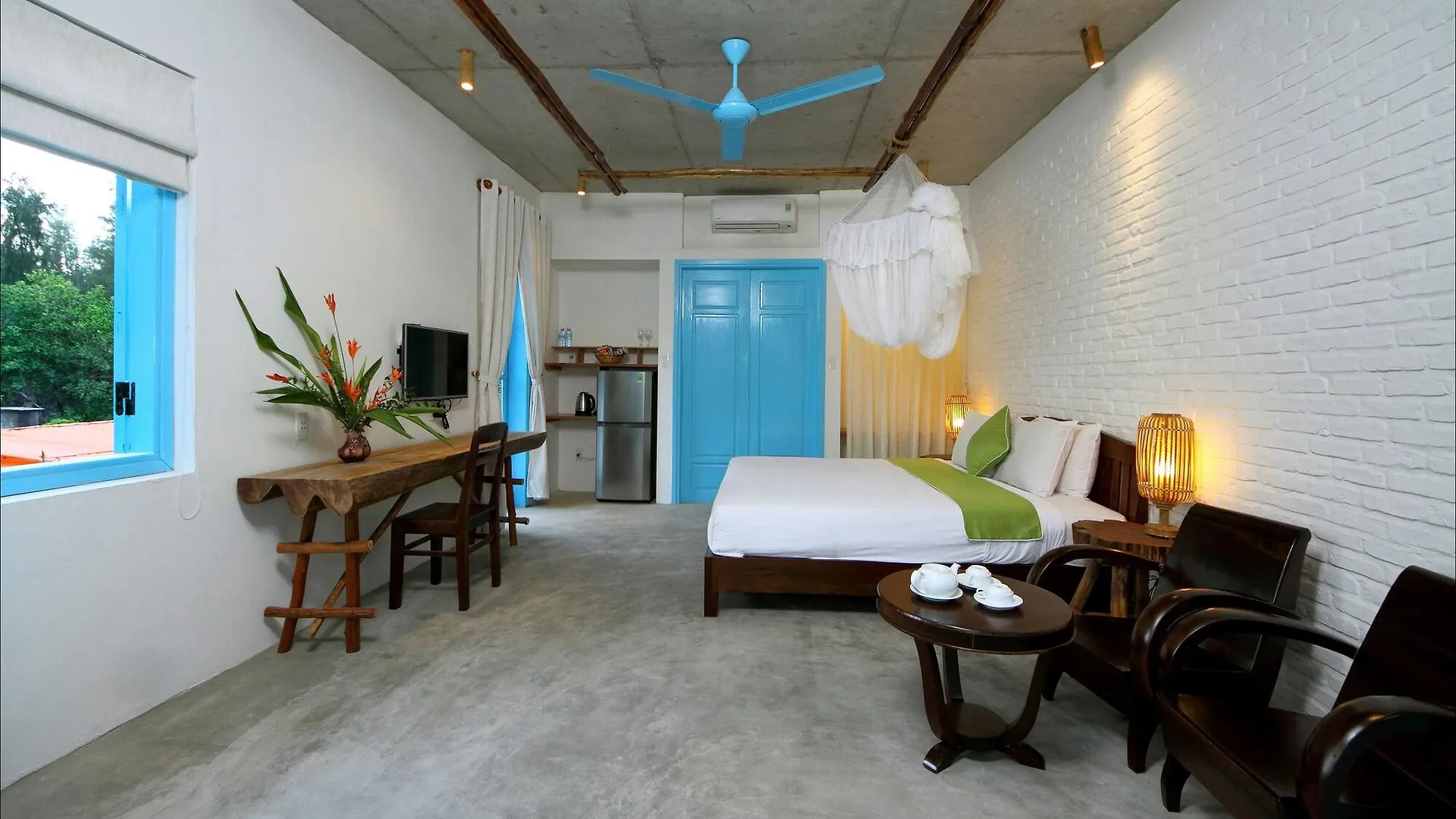 Life Beach Villa Hội An