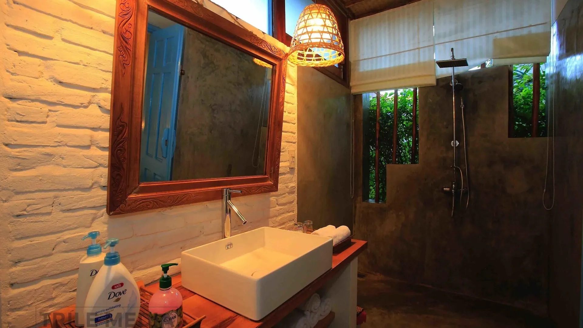 Life Beach Villa Hội An